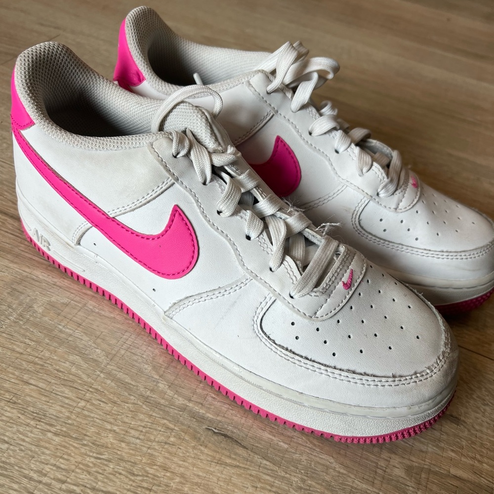 Nike Big Kids White and Hot Pink Sneakers